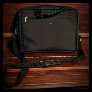 C@m Laptop/Tablet/Electronics Bag